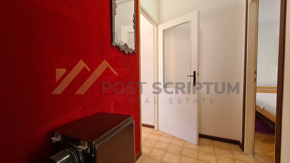 SPLIT 3, TWO BEDROOM APARTMENT, AVAILABLE UNTIL 01.07.2022.
