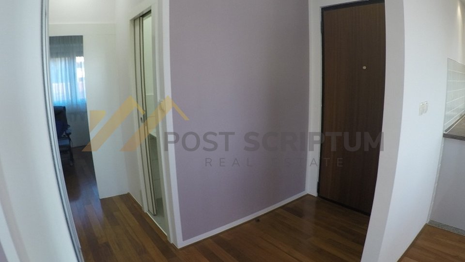 MEJE, MODERN TWO BEDROOM APARTMENT WITH GARAGE