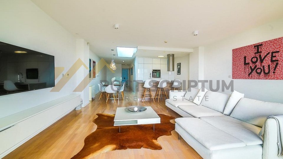 ATTRACTIVE TWO FLOOR APARTMENT IN THE CENTER of CITY