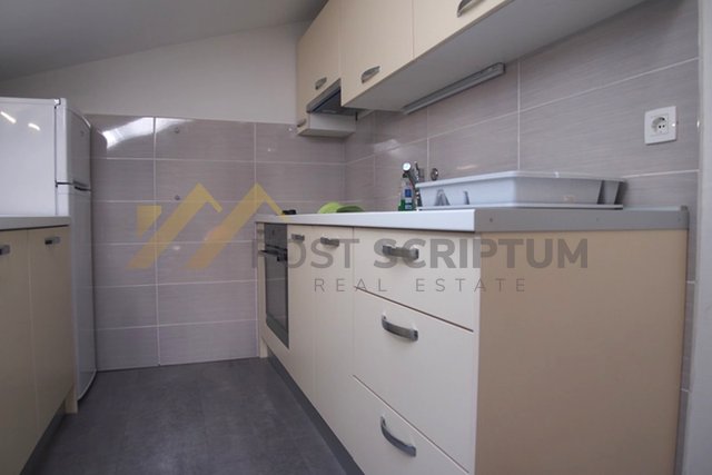 SPLIT 3, TWO BEDROOM APARTMENT, UTILITIES INCLUDED IN THE PRICE