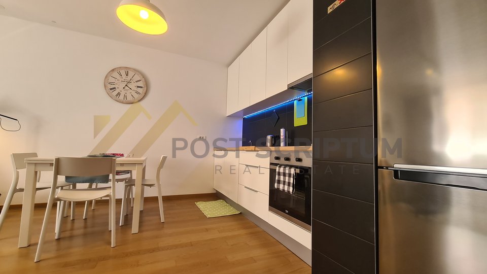 ŽNJAN, ONE BEDROOM APARTMENT WITH PARKING PLACE