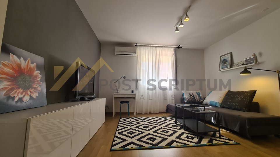 ŽNJAN, ONE BEDROOM APARTMENT WITH PARKING PLACE