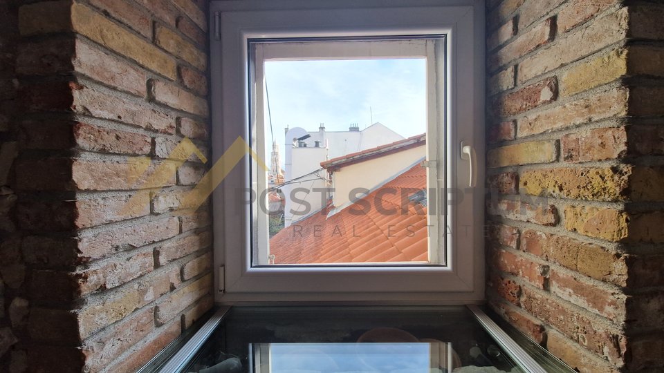 RIVA, ONE BEDROOM APARTMENT WITH GALLERY, RENOVATED