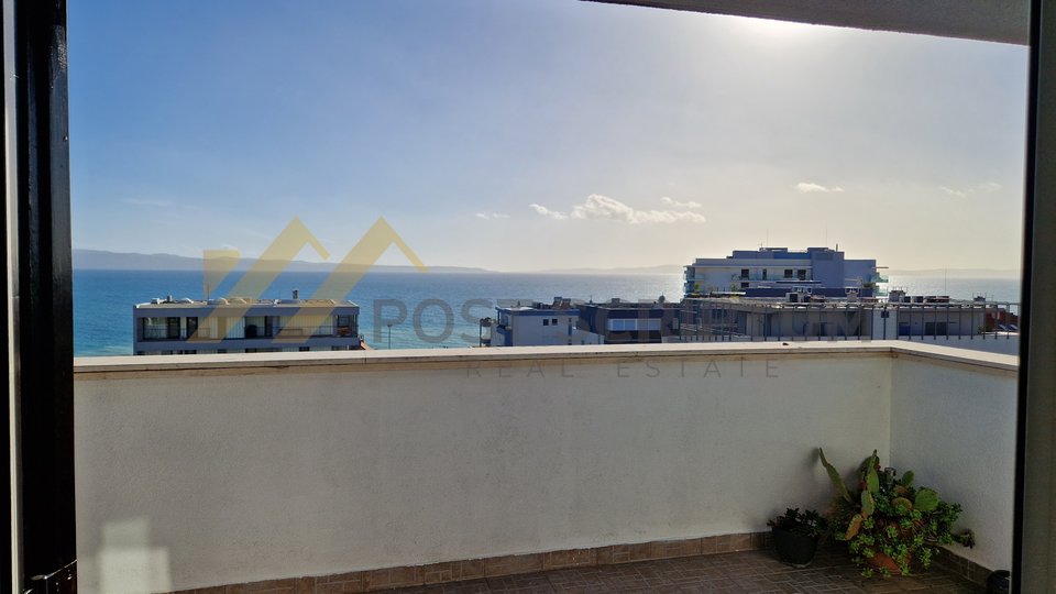 TWO BEDROOM APARTMENT WITH PARKING PLACE, SEA VIEW