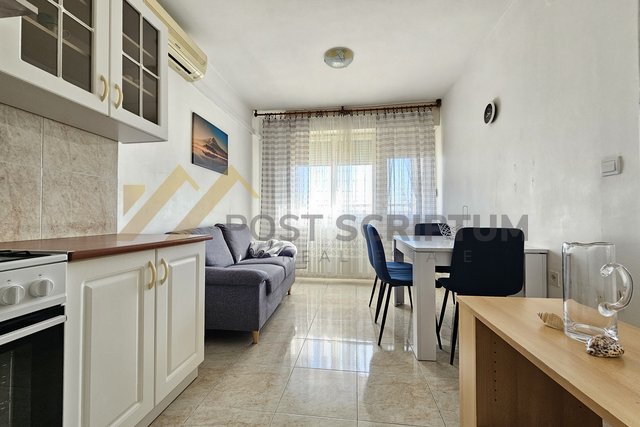 PLOKITE, MAINTAINED TWO BEDROOM, LONG TERM