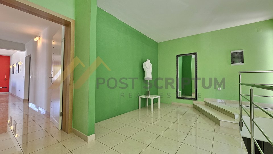 PODSTRANA, THREE BEDROOM WITH GARAGE, LONG TERM